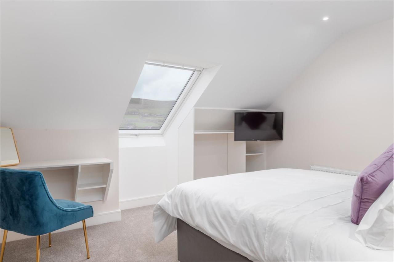 The Hawthorn Rooms 丁格尔 外观 照片